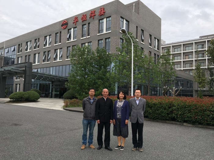 船舶工程系领导深入企业调研