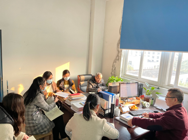 思政教研室党支部组织学习十九届六中全会公报