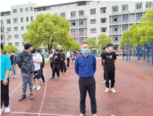 疫情防控我先行,坚守岗位勇担当---------部门教师祁文坤抗疫事迹报道