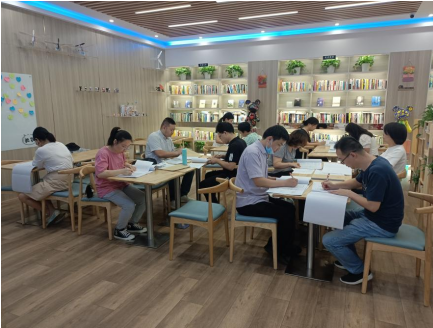 集体阅卷总结得失,随时准备新的起航